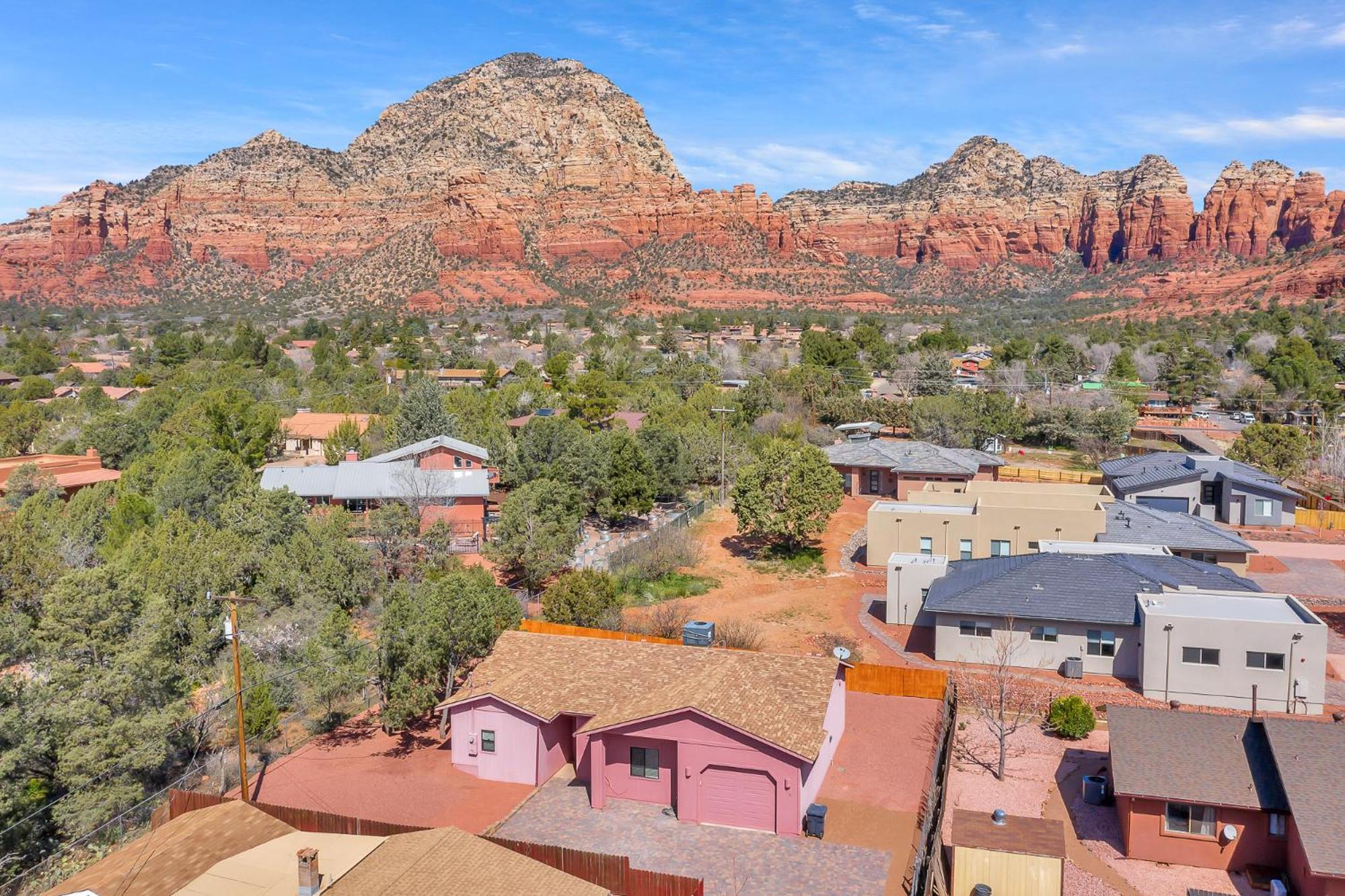 Sedona Grasshopper Surrounded By Red Rocks & Views, Patio & Outdoor Dining Near Hiking Trails! Villa Exterior photo