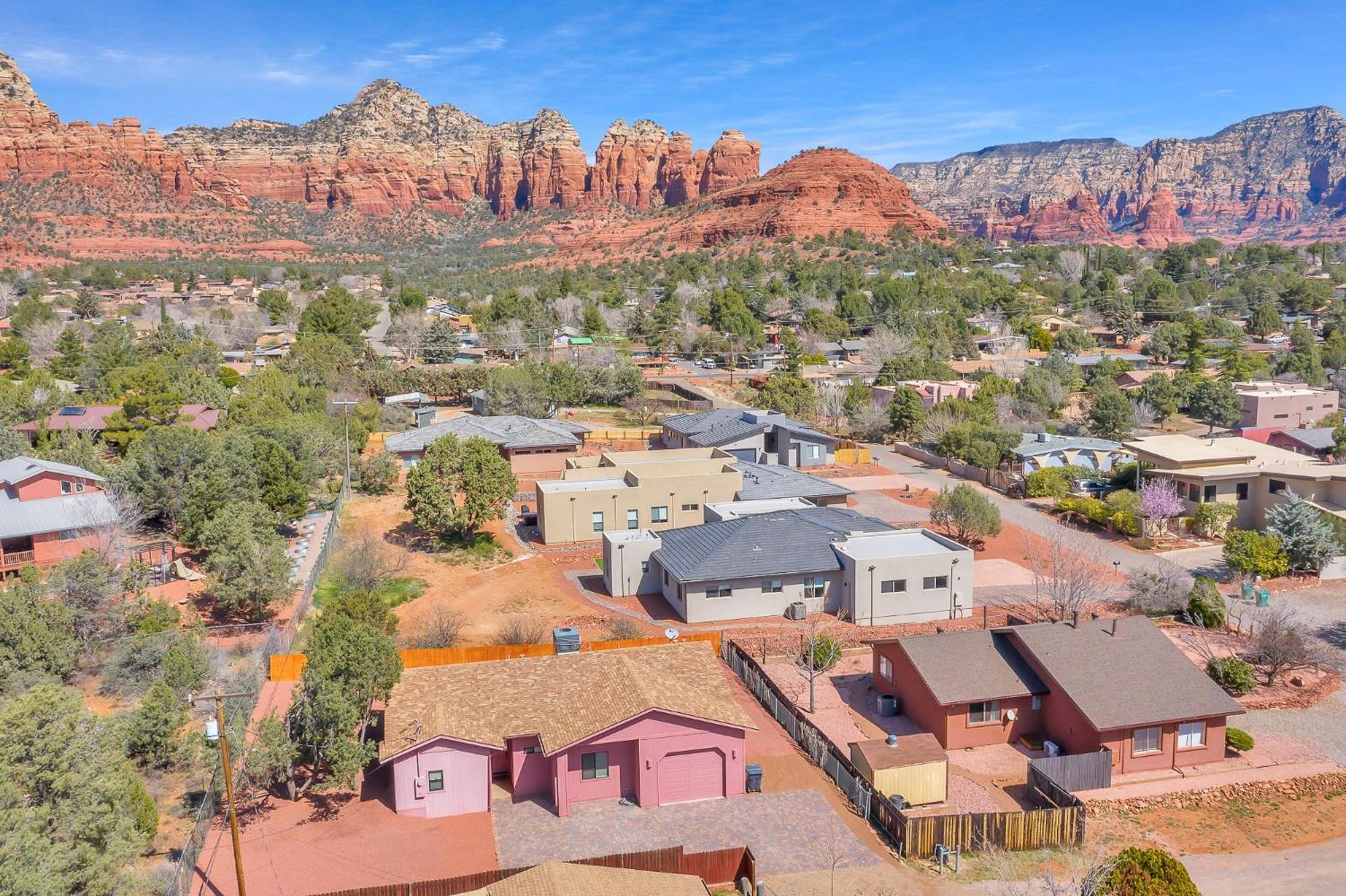 Sedona Grasshopper Surrounded By Red Rocks & Views, Patio & Outdoor Dining Near Hiking Trails! Villa Exterior photo